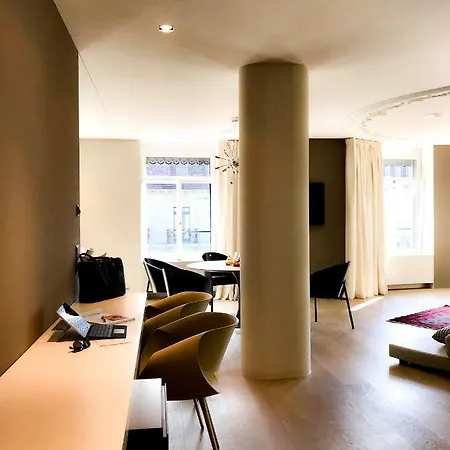 The Crown Penthouse Bahnhofstrasse Apartment